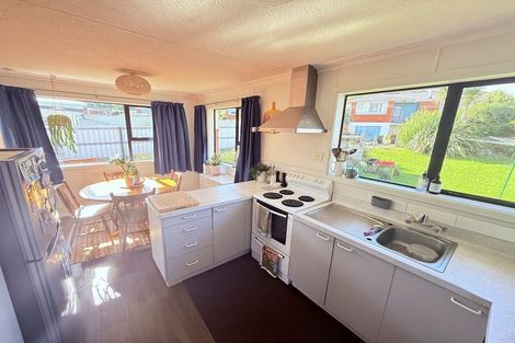 Photo of property in 39 Gilkison Street, Halfway Bush, Dunedin, 9010