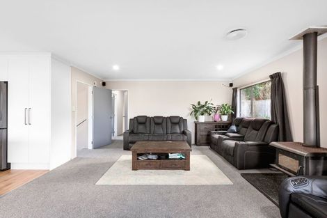 Photo of property in 63a Omapere Street, Whitby, Porirua, 5024