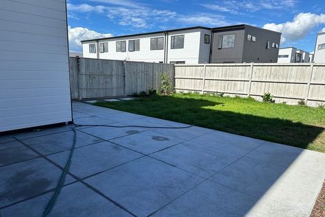 Photo of property in 136 Te Napi Drive, Takanini, Auckland, 2112