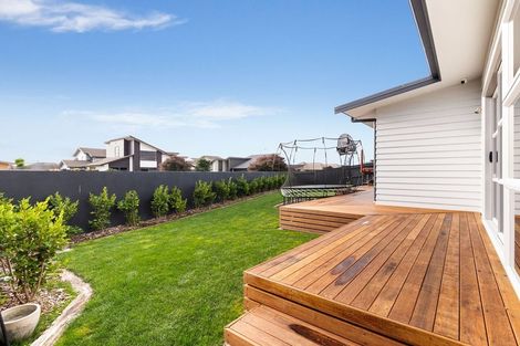 Photo of property in 20 Rosalie Terrace, Kelvin Grove, Palmerston North, 4414