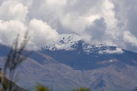 Photo of property in 19 Matipo Street, Wanaka, 9305