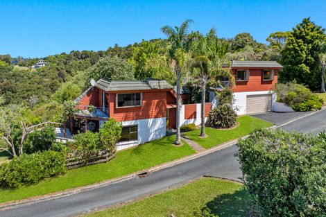 Photo of property in 14 Kotare Place, Sandspit, Warkworth, 0982