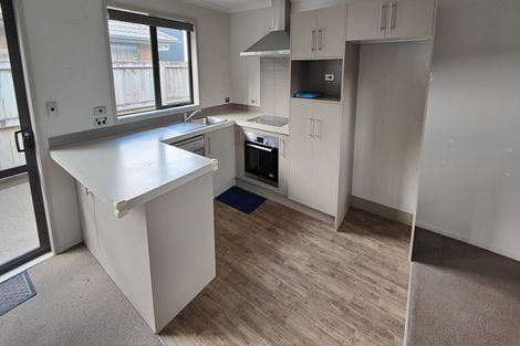 Photo of property in 102u5 Old Farm Road, Hamilton East, Hamilton, 3216