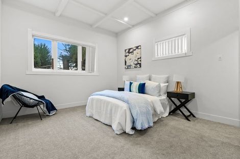 Photo of property in 76 Manuroa Road, Takanini, 2112