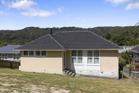 Photo of property in 12 Logie Street, Stokes Valley, Lower Hutt, 5019