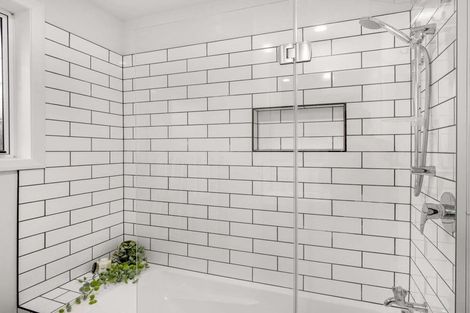 Photo of property in 7 Wolsey Place, Hillmorton, Christchurch, 8025