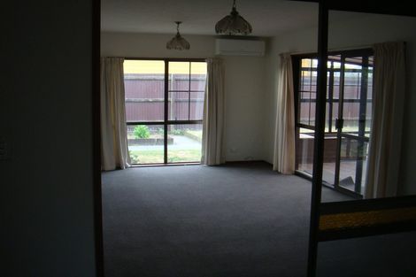Photo of property in 43a Oakhampton Street, Hornby, Christchurch, 8042