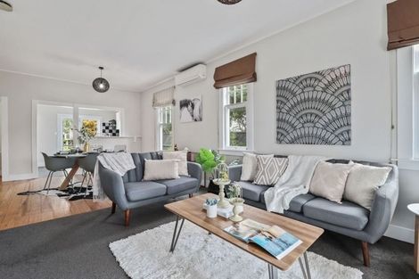 Photo of property in 2 Makomako Street, Frankton, Hamilton, 3204