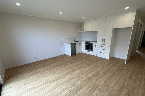 Photo of property in 28 York Street, Levin, 5510