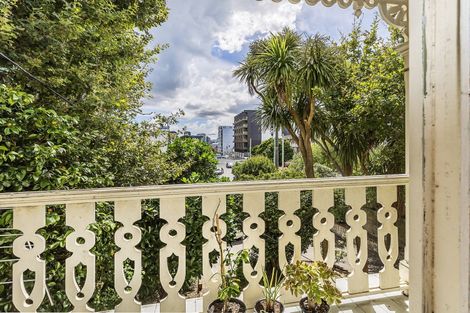 Photo of property in 97 Webb Street, Mount Cook, Wellington, 6011