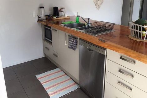 Photo of property in 355 One Tree Point Road, One Tree Point, 0118