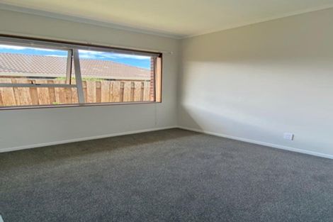 Photo of property in 11/81 Shakespeare Road, Milford, Auckland, 0620