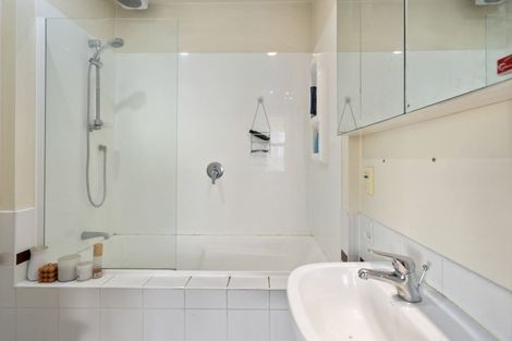 Photo of property in Sirocco Apartments, 814/8u Church Street, Wellington Central, Wellington, 6011