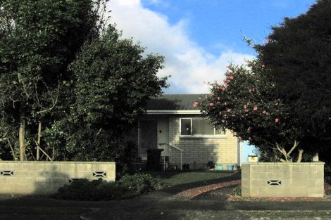 Photo of property in 16 Rata Street, Waikanae, 5036