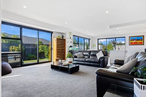 Photo of property in 6 Blair Place, Kaiapoi, 7630