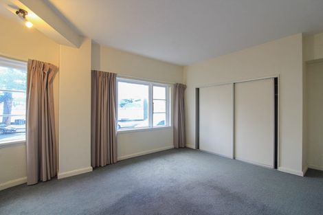 Photo of property in Olympus Flats, 280f1 Oriental Parade, Oriental Bay, Wellington, 6011