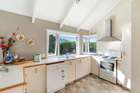 Photo of property in 318 Kuku Beach Road, Kuku, Levin, 5570