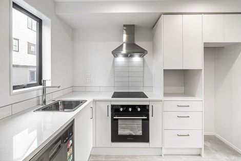 Photo of property in 13 Raupeti Lane, Henderson, 0612