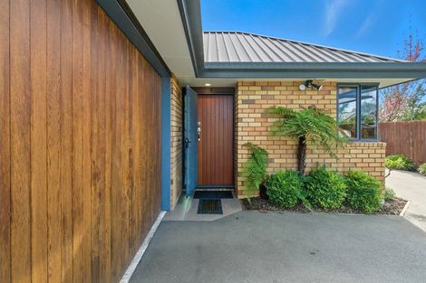 Photo of property in 1/5 Jadewynn Place, Halswell, Christchurch, 8025