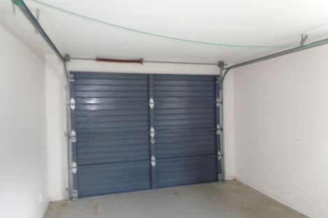 Photo of property in 17 Hassan Drive, Massey, Auckland, 0614