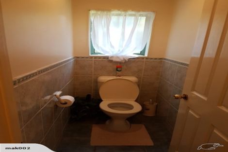 Photo of property in 1/46 Lyttelton Avenue, Forrest Hill, Auckland, 0620