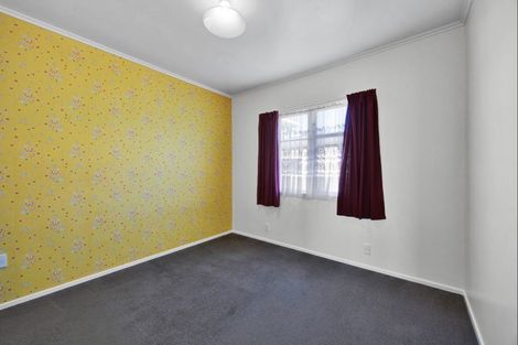 Photo of property in 49 Cloten Road, Stratford, 4332