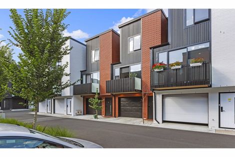 Photo of property in 18/182u London Street, Hamilton Central, Hamilton, 3204