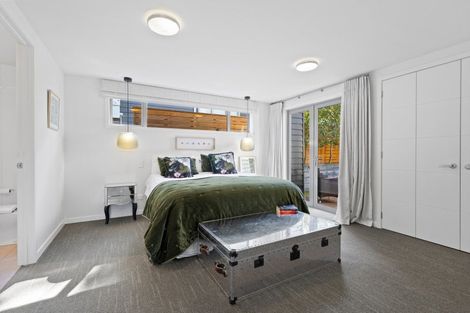 Photo of property in 16a Hall Street, Cambridge, 3434