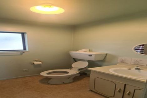 Photo of property in 11 Kirton Crescent, Manurewa, Auckland, 2102