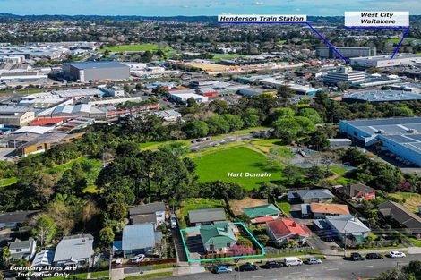 Photo of property in 47 Newington Road, Henderson, Auckland, 0612