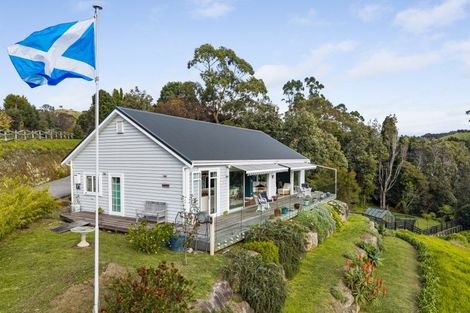 Photo of property in 614 Kaitemako Road, Welcome Bay, Tauranga, 3175