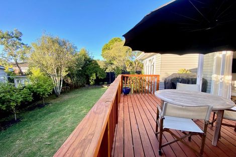 Photo of property in 41 Brandon Road, Glen Eden, Auckland, 0602