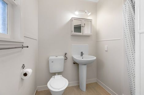 Photo of property in 265b Ngatai Road, Otumoetai, Tauranga, 3110