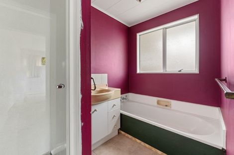Photo of property in 52f2- Gemstone Drive, Birchville, Upper Hutt, 5018
