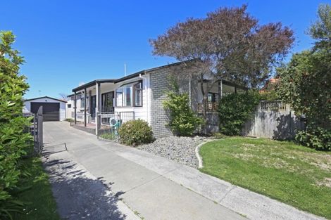 Photo of property in 24 Whiting Crescent, Greenmeadows, Napier, 4112