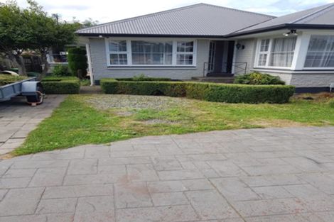 Photo of property in 8 Coniston Avenue, Ilam, Christchurch, 8041