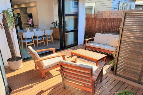 Photo of property in 9 Sacred Kingfisher Road, Hobsonville, Auckland, 0616