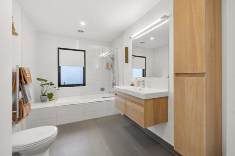 Photo of property in 12 Upper Wainui Road, Raglan, 3297