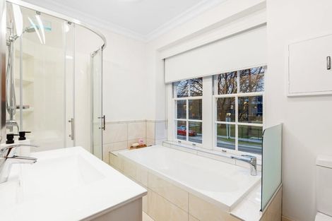 Photo of property in 34 Kahu Road, Fendalton, Christchurch, 8041