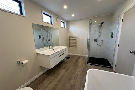 Photo of property in 199a Knights Road, Hutt Central, Lower Hutt, 5011