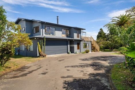Photo of property in 298 Te Moana Road, Waikanae, 5036