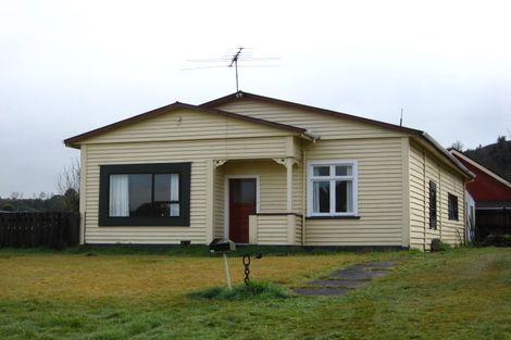 Photo of property in 28 Munson Street, Reefton, 7830
