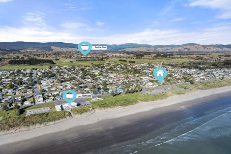 Photo of property in 3 Tasman Road, Otaki Beach, Otaki, 5512