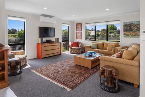 Photo of property in 1 Glenbervie Drive, Glenbervie, Whangarei, 0173