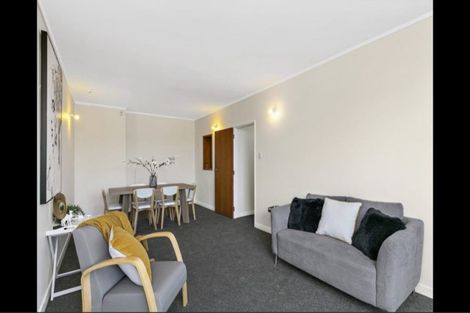 Photo of property in Hobson Court Flats, 27/70u Hobson Street, Thorndon, Wellington, 6011