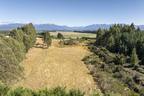 Photo of property in 900 Hillside-manapouri Road, Manapouri, 9679