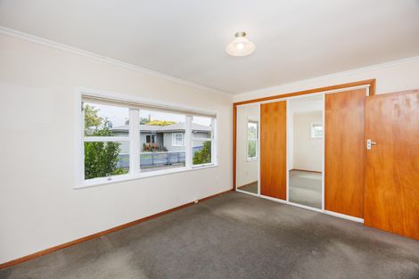 Photo of property in 21 Ilford Place, Awapuni, Palmerston North, 4412