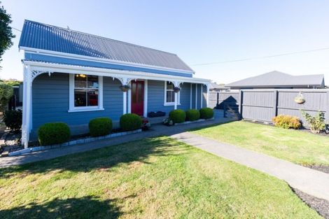 Photo of property in 11 Seymour Street, Hornby, Christchurch, 8042
