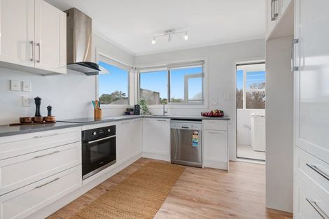 Photo of property in 1/941 Whangaparaoa Road, Manly, Whangaparaoa, 0930