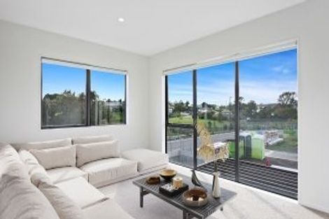 Photo of property in 136 Te Napi Drive, Takanini, Auckland, 2112